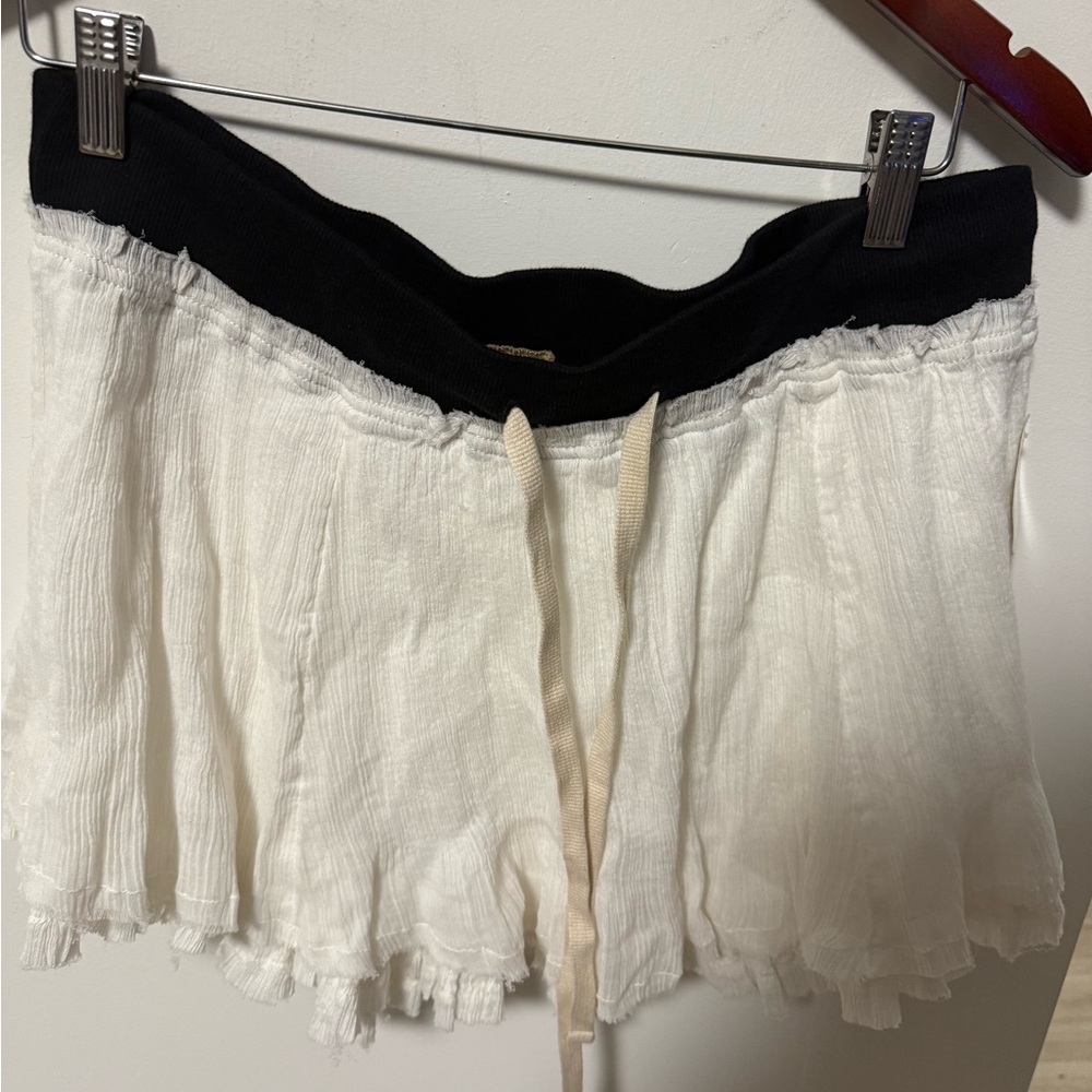 NWT free people mini skirt. Size L